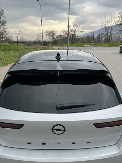 OneWay spoiler glanzend zwart passend voor Opel Astra L model vanaf 2020