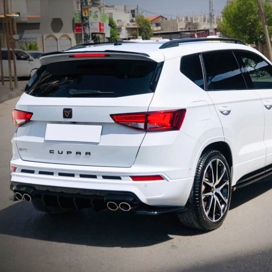 OneWay splitters achter bumper glanzend zwart passend voor Cupra Ateca MK1 model vanaf 2018