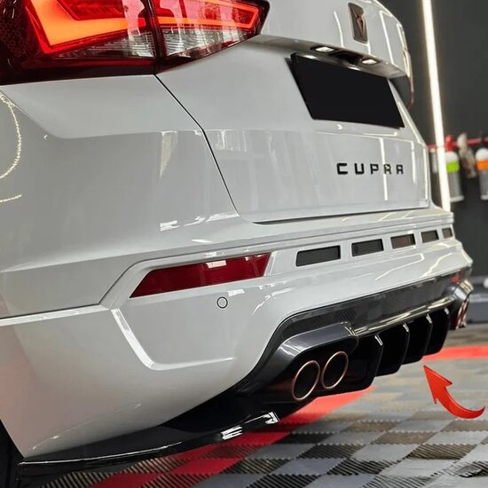 Oneway Complete bodykit passend voor Cupra Ateca MK1 2018- - Glanzend zwart