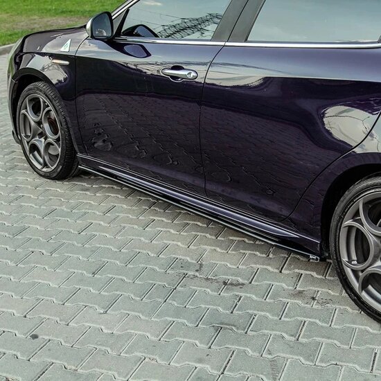 Oneway Complete bodykit passend voor Alfa Romeo Giulietta 2010-2020 - Glanzend zwart