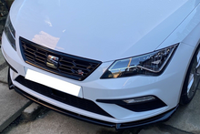 OneWay front spoiler glanzend zwart passend voor Seat Leon Cupra 5F facelift model 2017 - 2019 