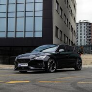 Oneway Complete bodykit passend voor Cupra Leon MK1 HB 2020-2024 - Glanzend zwart