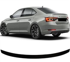 Glanzend zwarte kofferklep spoiler passend voor Skoda Superb III model 2015 - 2024